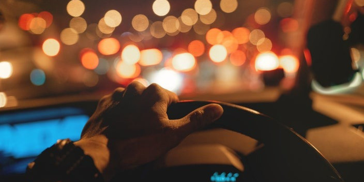 Difficulty Seeing at Night? Try These Tips to Cope